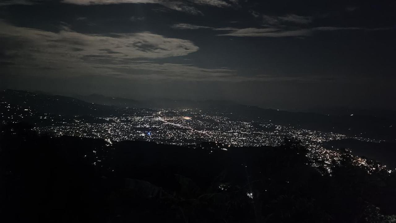 Sarangkot Hotel New Galaxy Pokhara Bagian luar foto